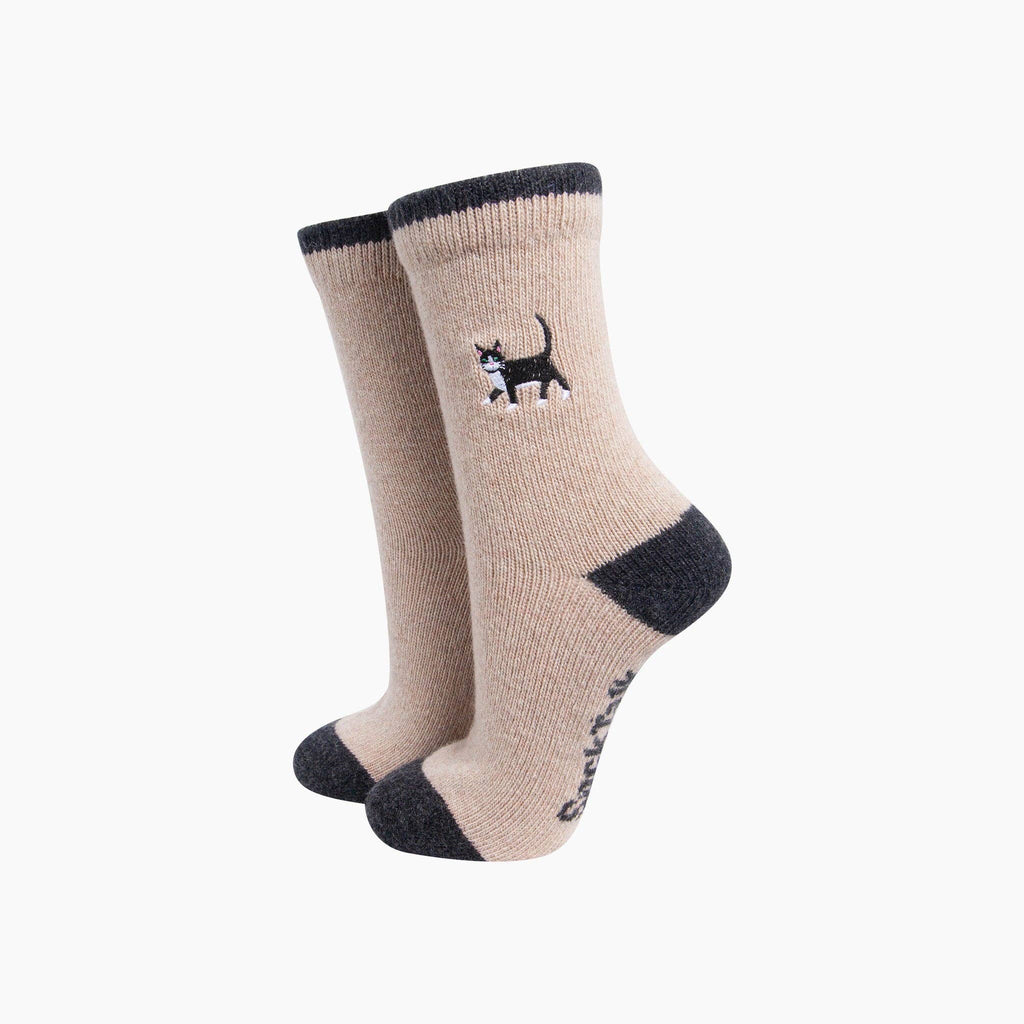 Black Cat Embroidered Wool Crew Socks – Oatmeal